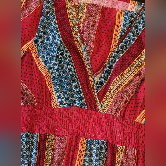 AVON BOHO Multi Color Maxi VNeck Dress Size Large - Picture 5 of 6